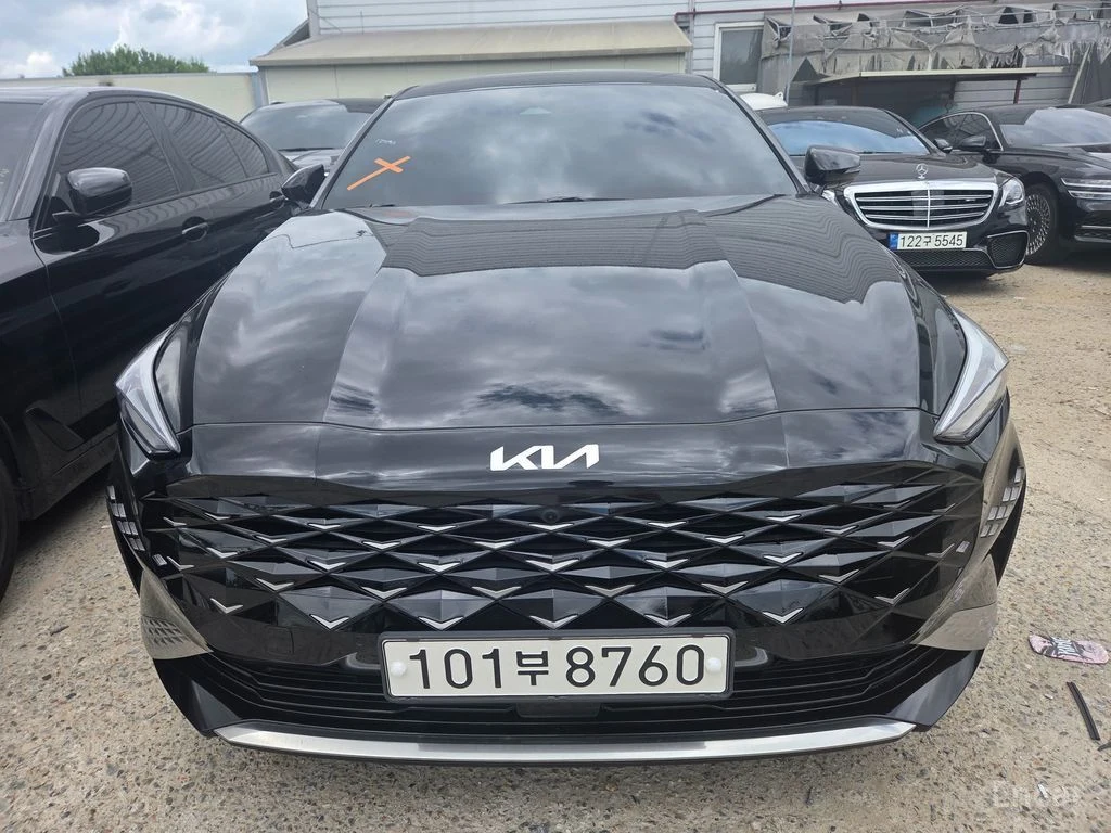 Kia K8