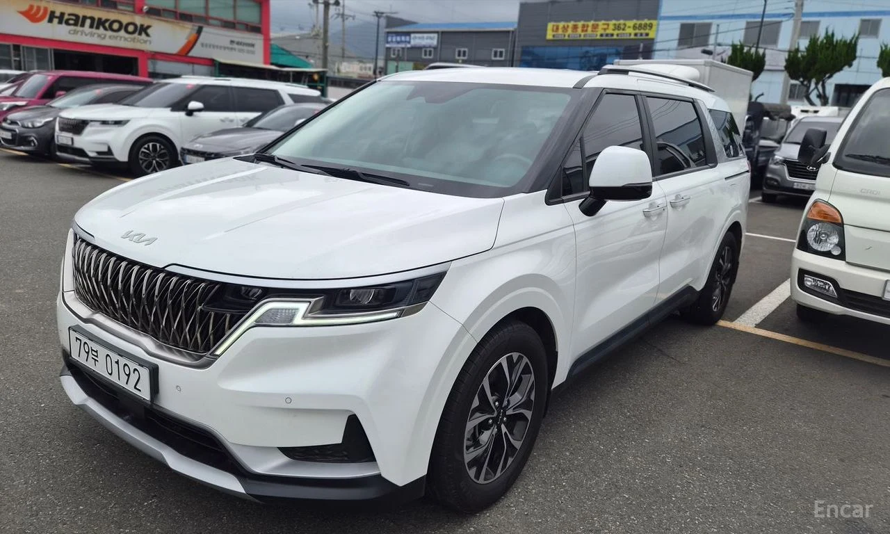 Kia Carnival
