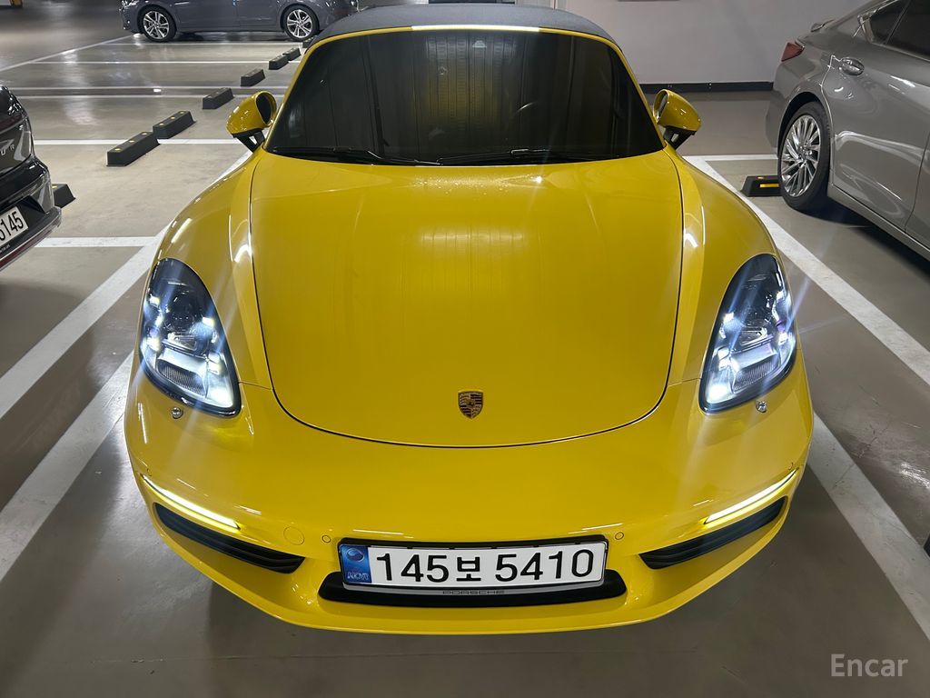 Porsche 718