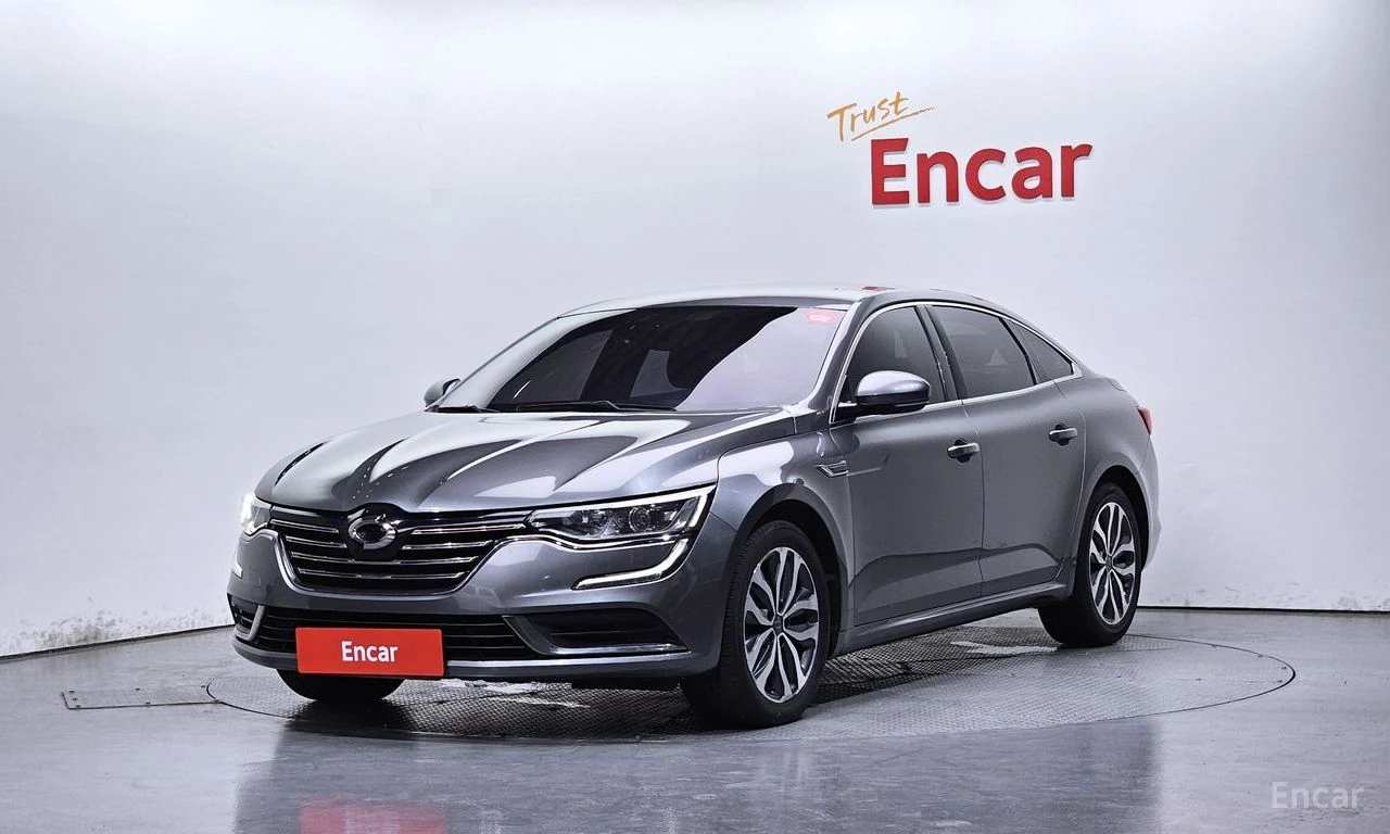 Renault SM6