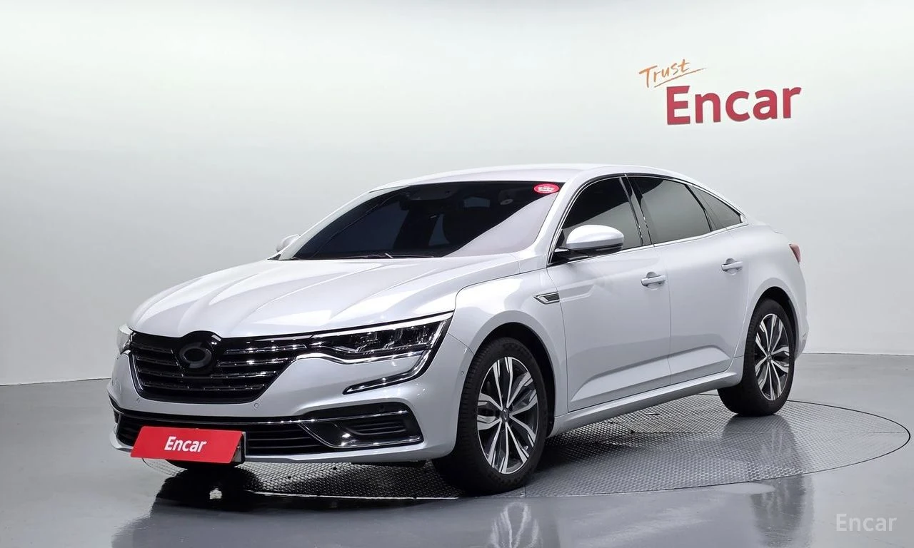 Renault SM6
