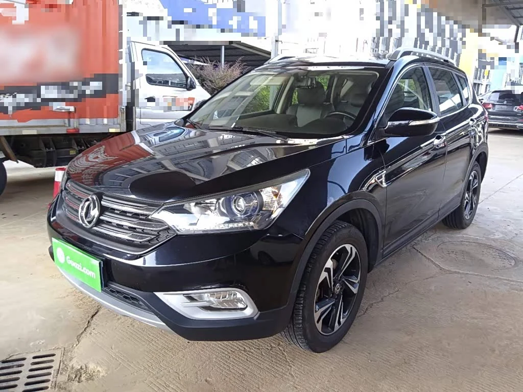 Dongfeng AX7