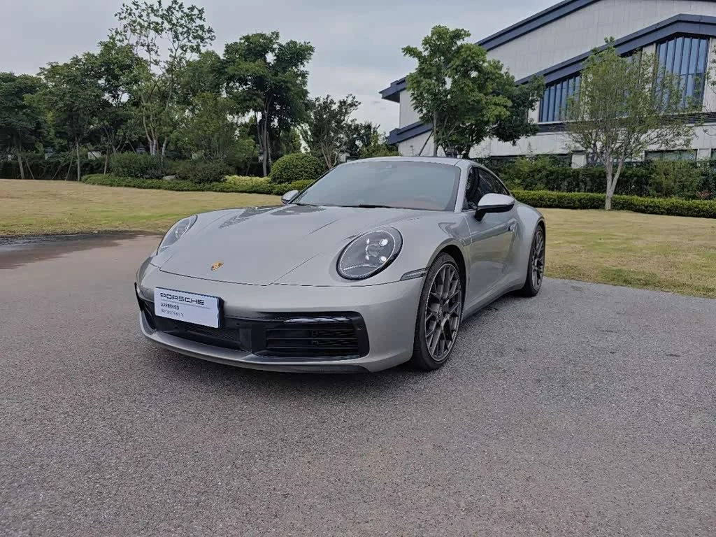 Porsche 911