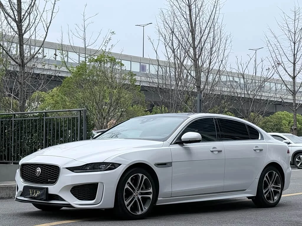 Jaguar XEL