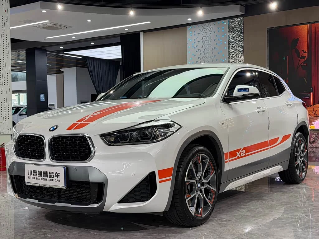 BMW X2