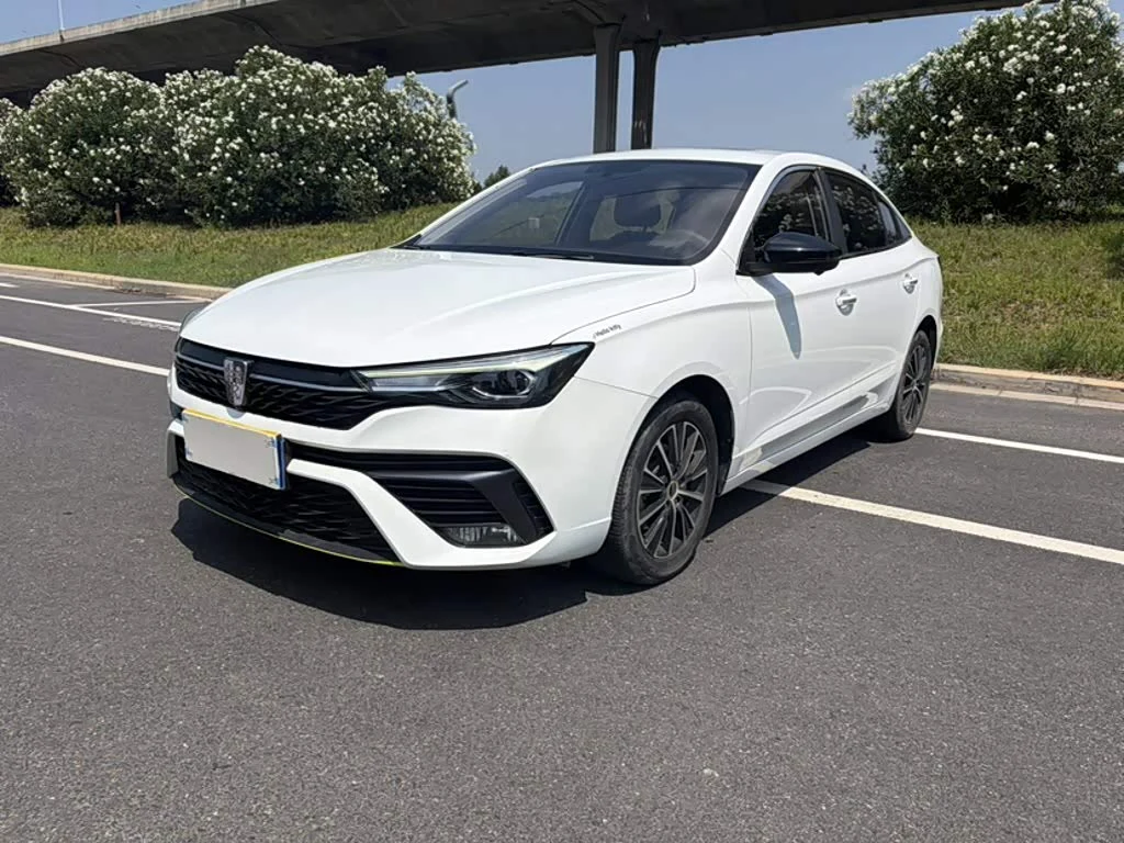 Roewe i5