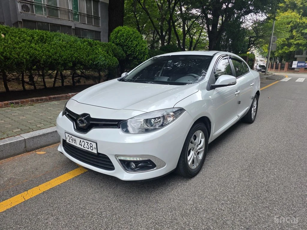 Renault SM3