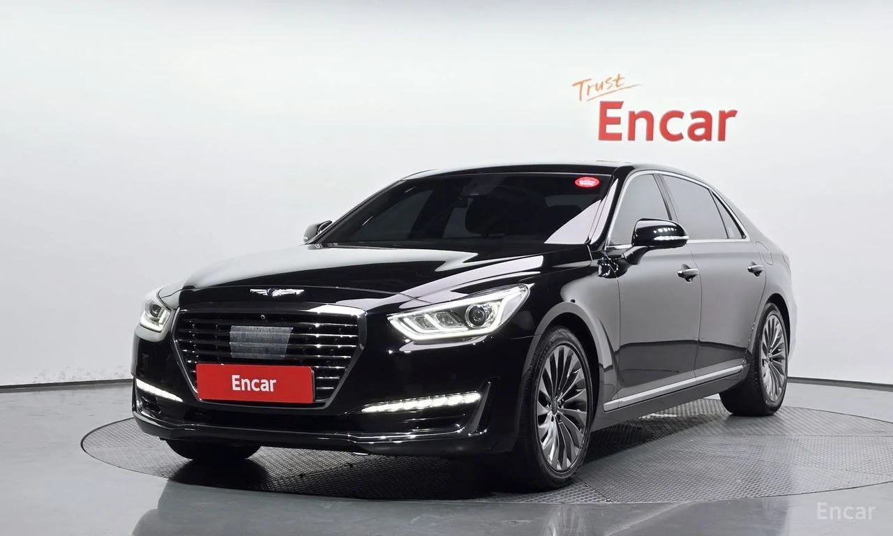 Genesis EQ900
