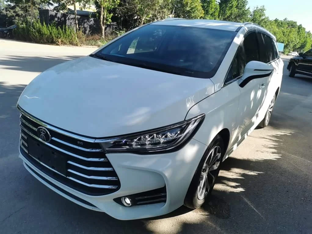 BYD Song MAX