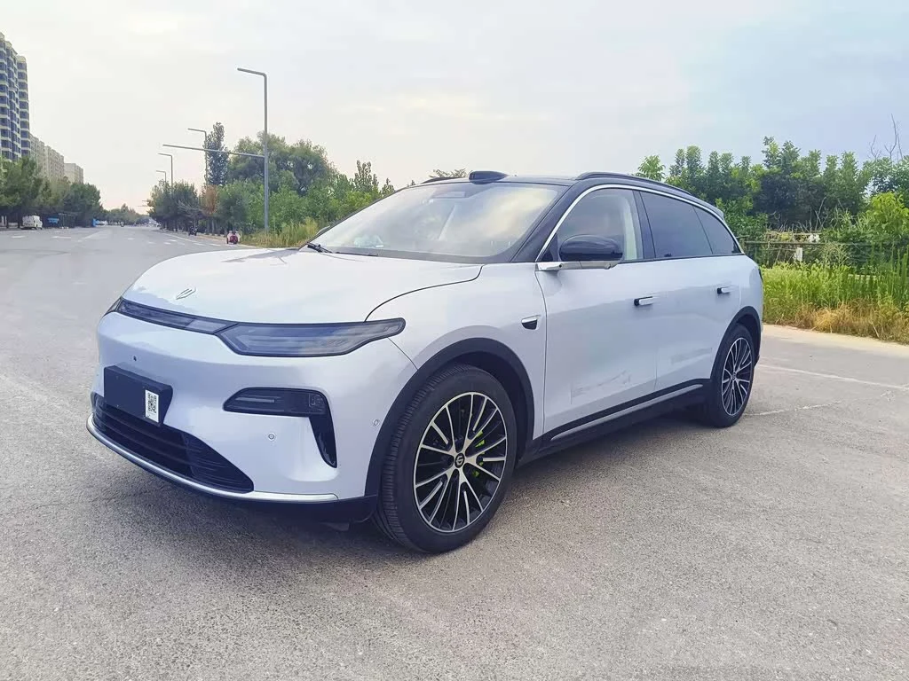 Leapmotor C11