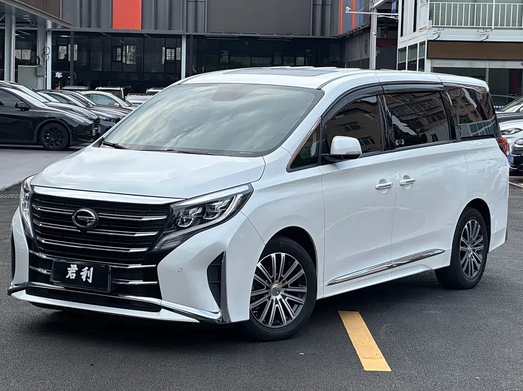 GAC M8