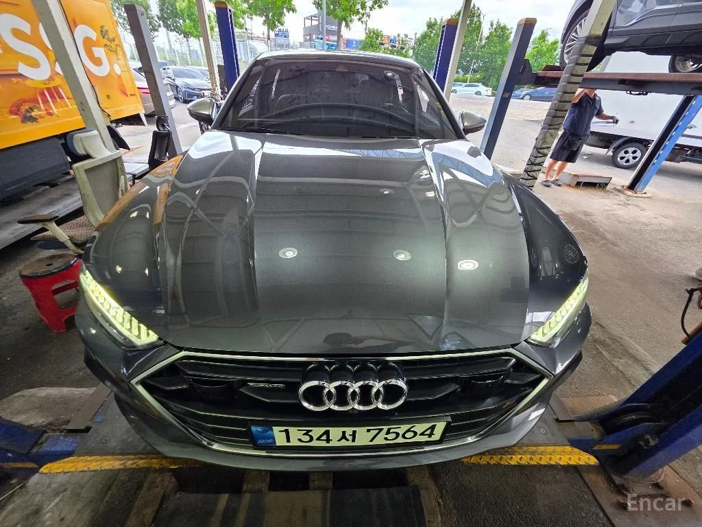Audi A7