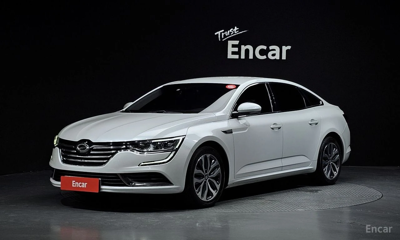 Renault SM6