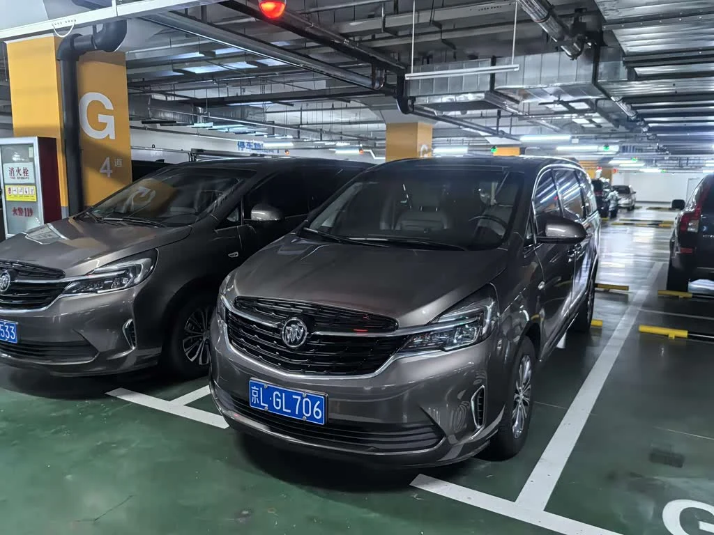 Buick GL8