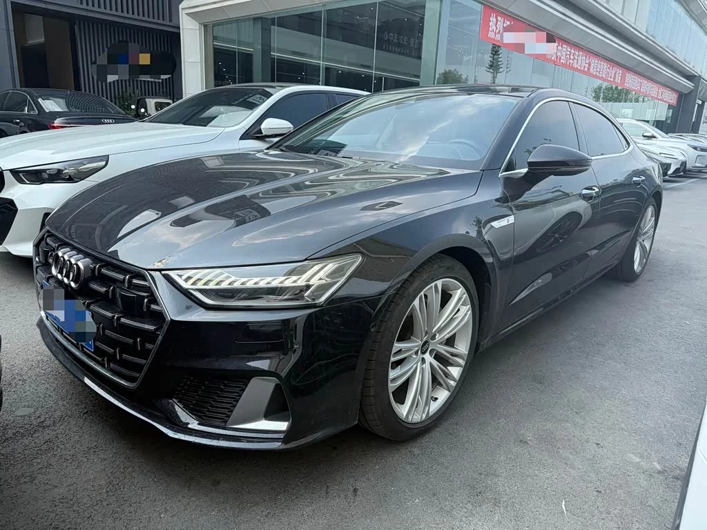 Audi A7L
