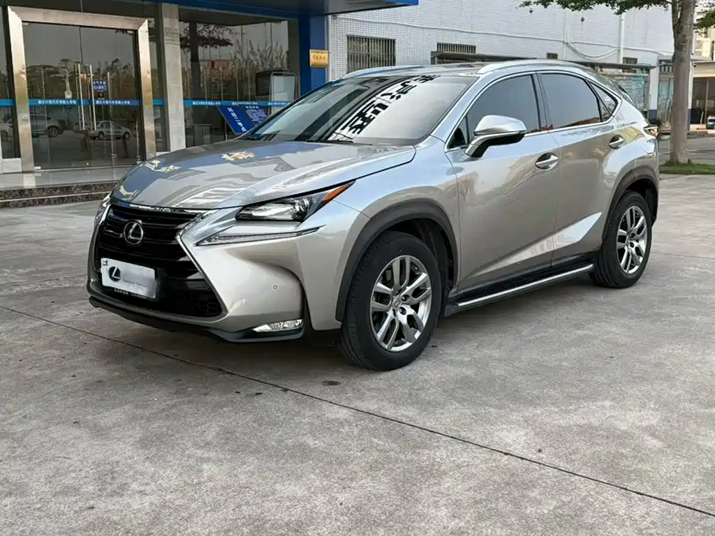 Lexus NX