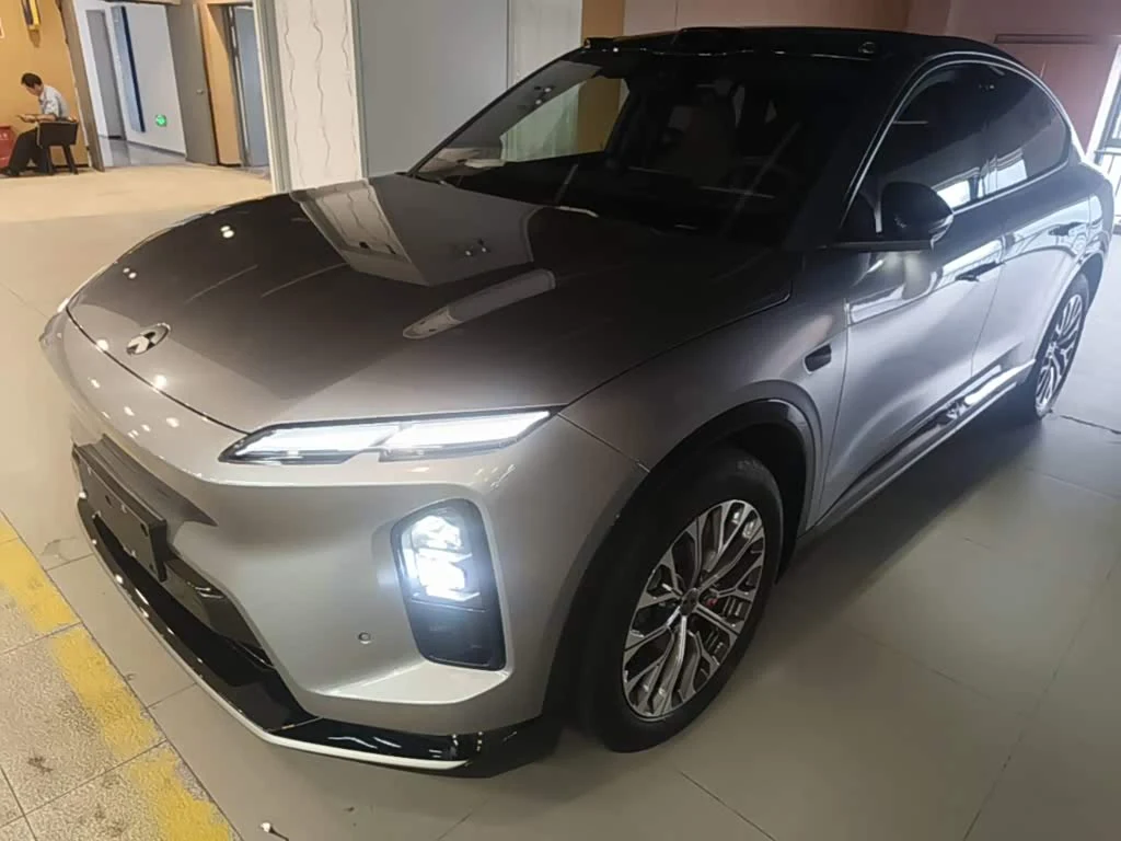 NIO EC6