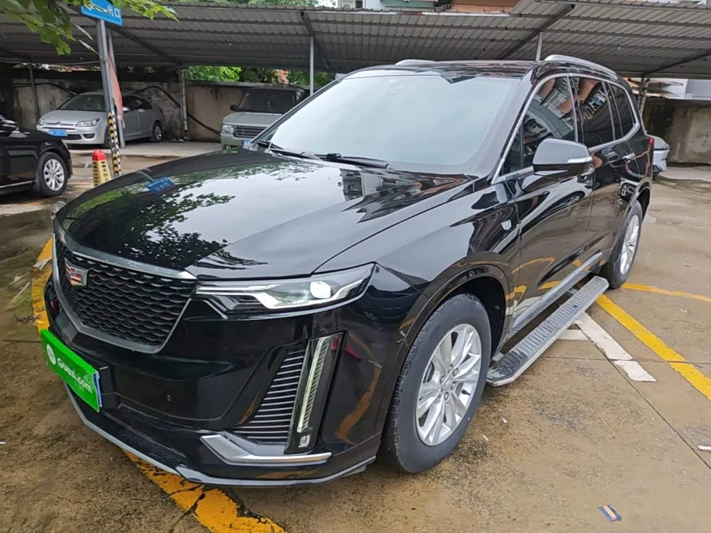 Cadillac XT6