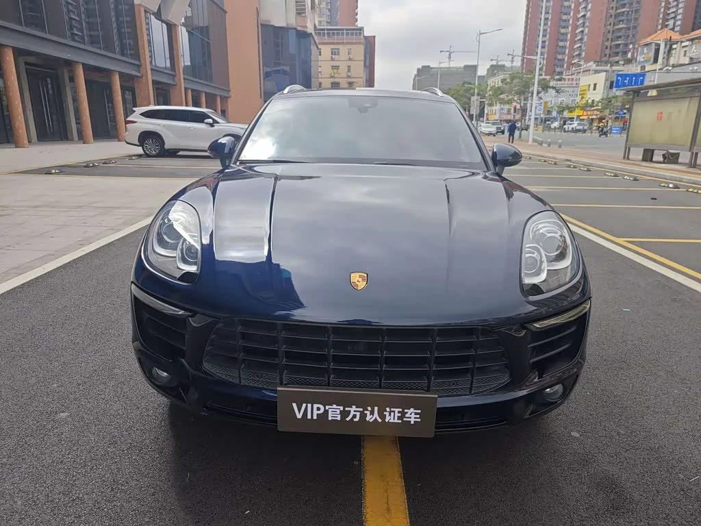 Porsche Macan