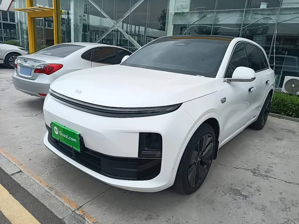 Li Auto L6