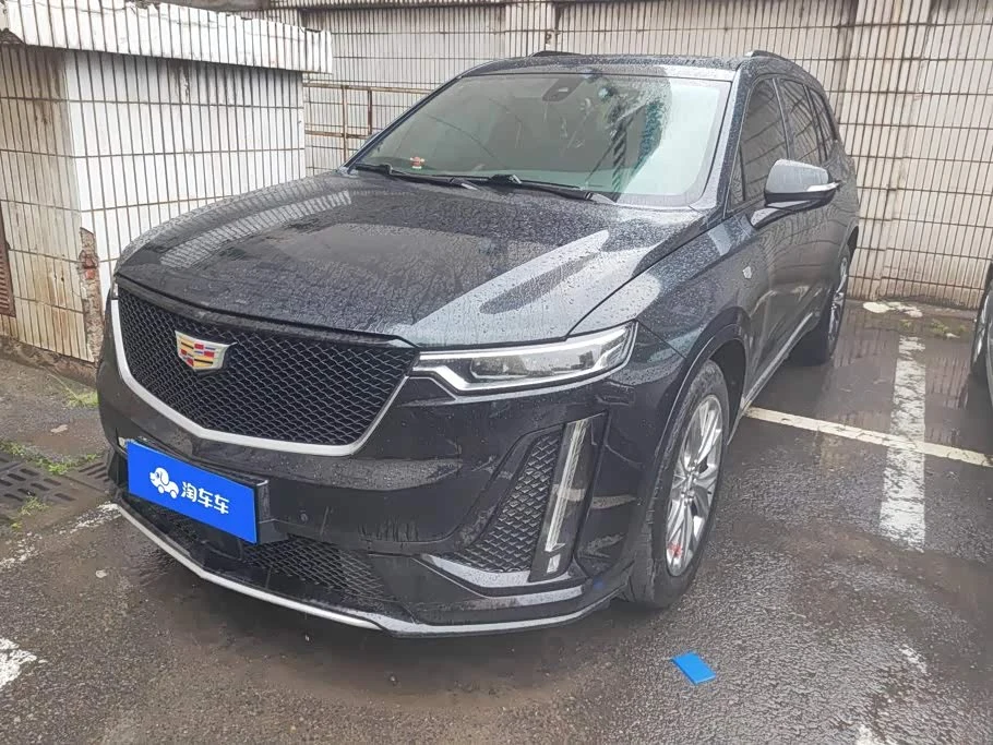 Cadillac XT6