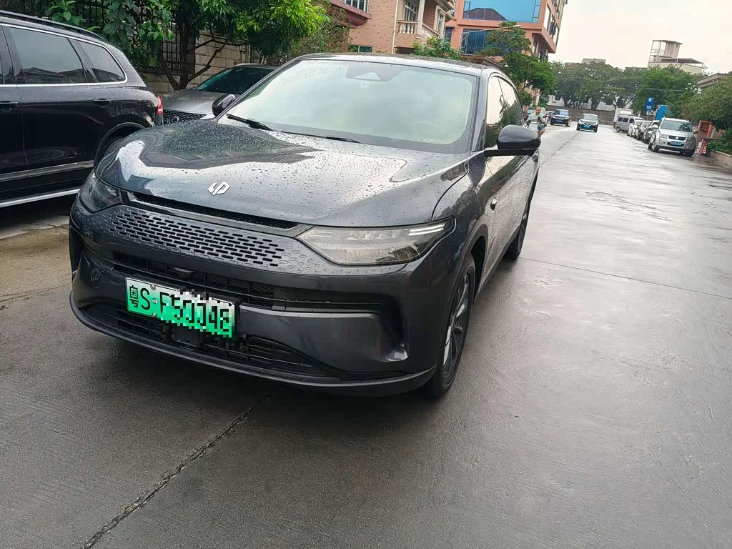Leapmotor C11