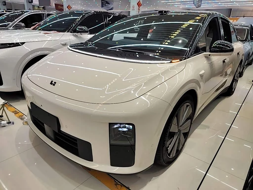 Li Auto i6