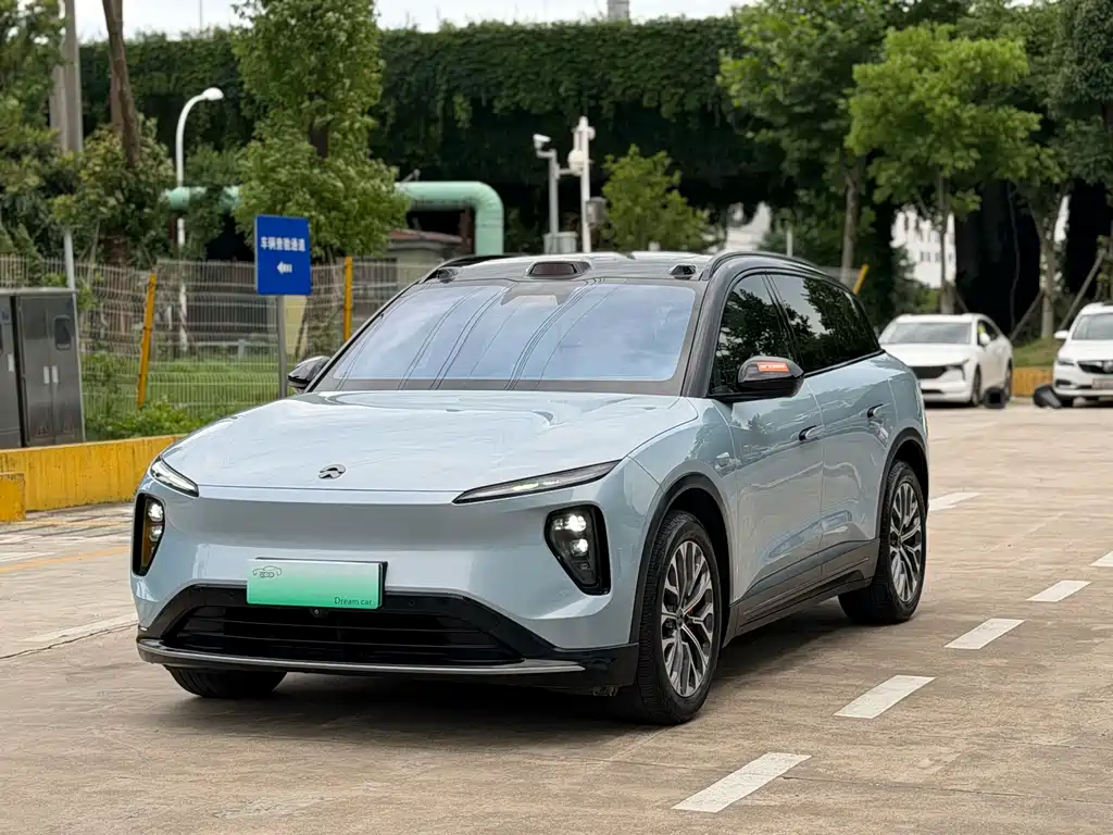 NIO ES6