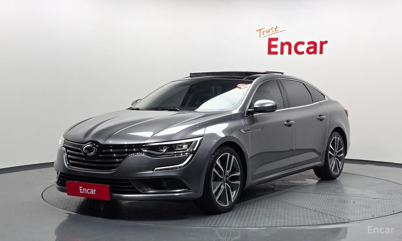 Renault SM6