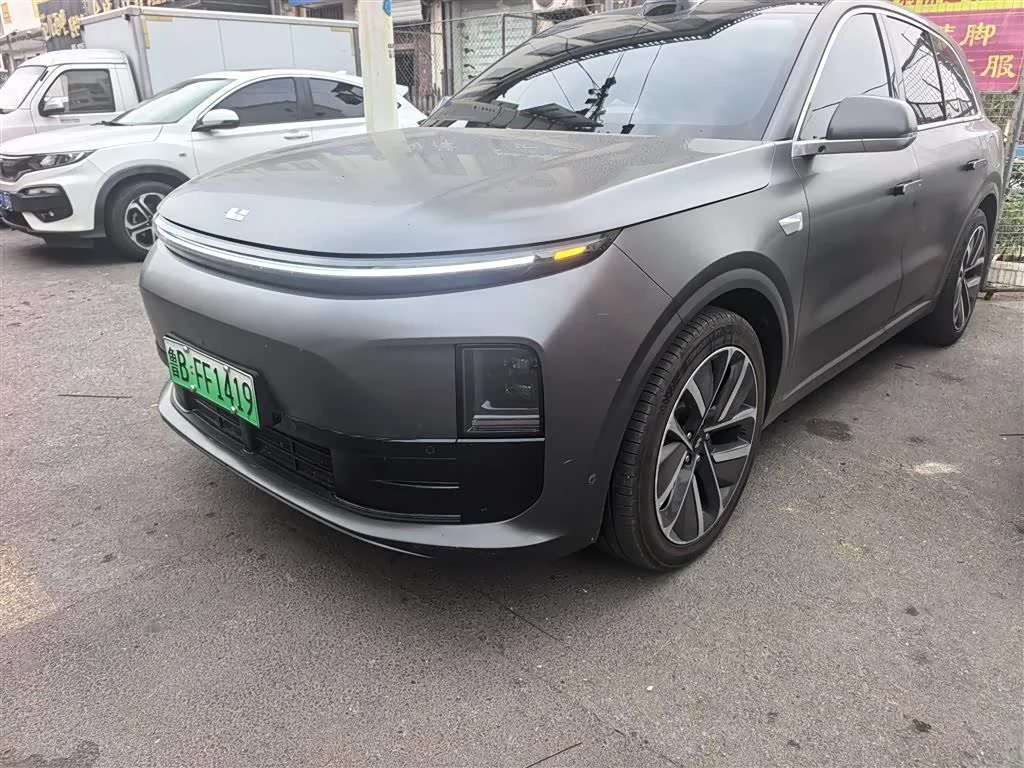 Li Auto L6
