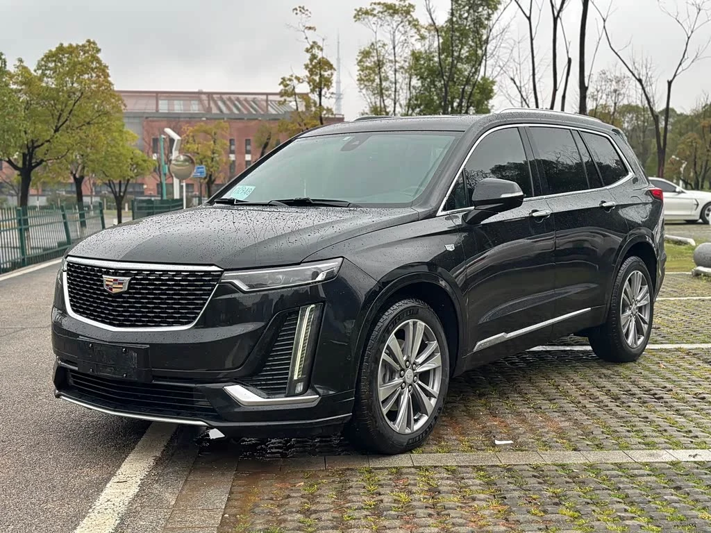Cadillac XT6