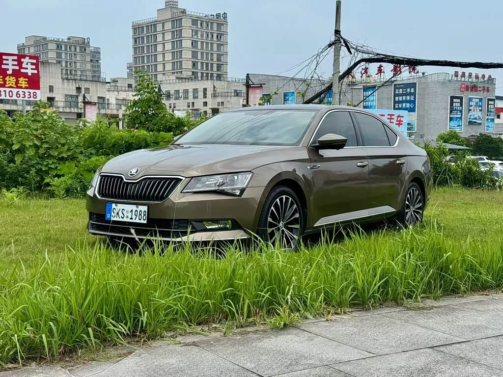 Skoda Superb