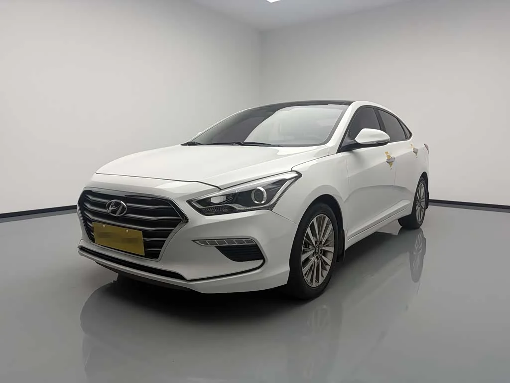 Hyundai Mistra