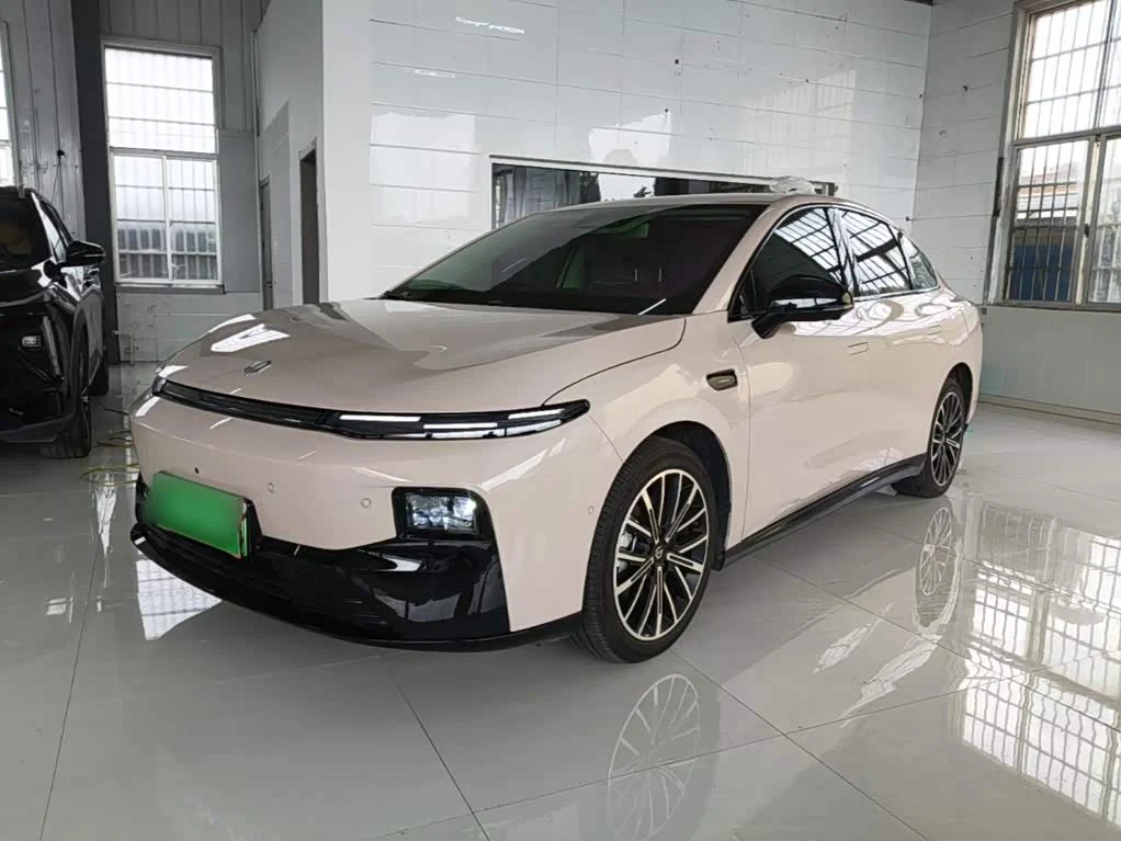 Leapmotor B01
