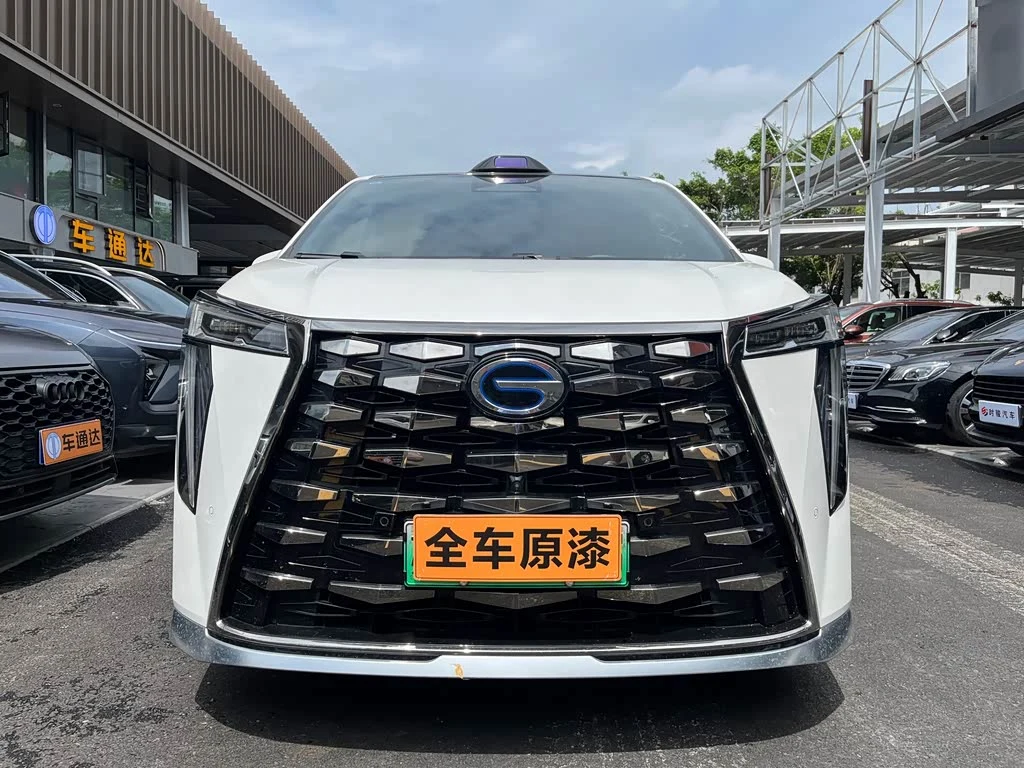 GAC M8