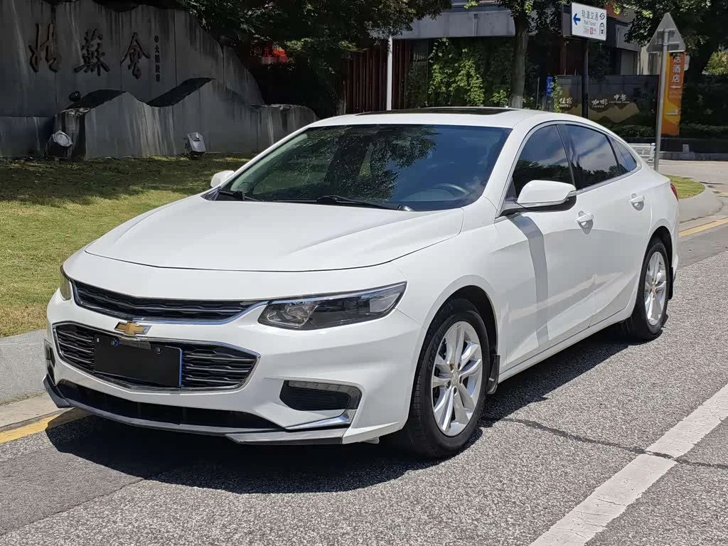 Chevrolet Malibu XL