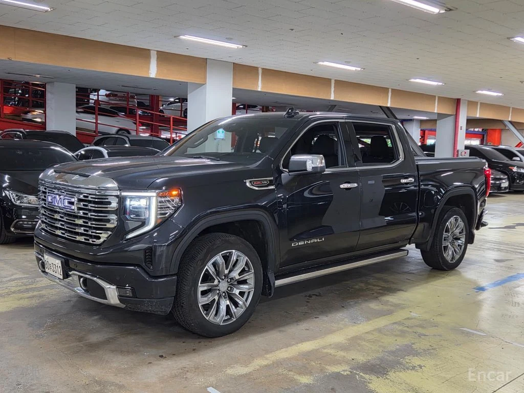 GMC Sierra