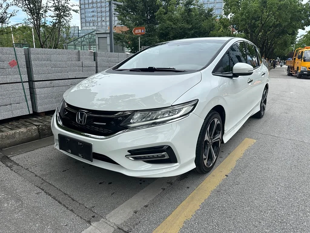 Honda Jade