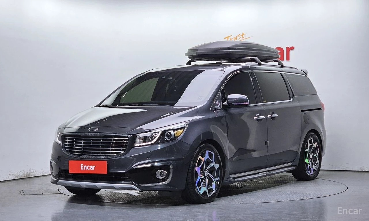 Kia Carnival