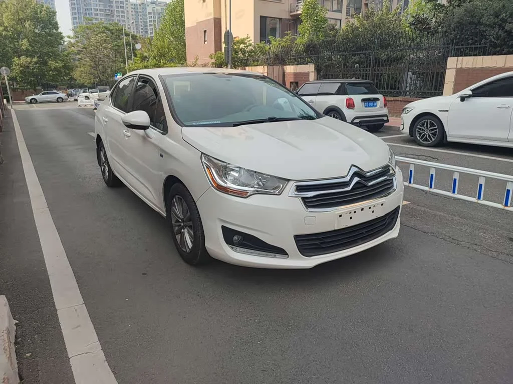 Citroen C4L