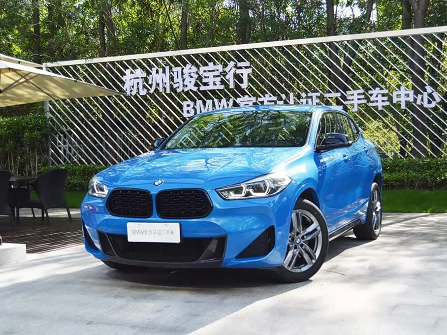 BMW X2