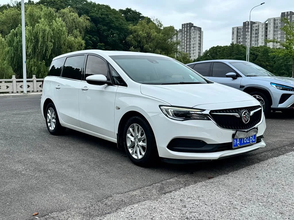 Buick GL6