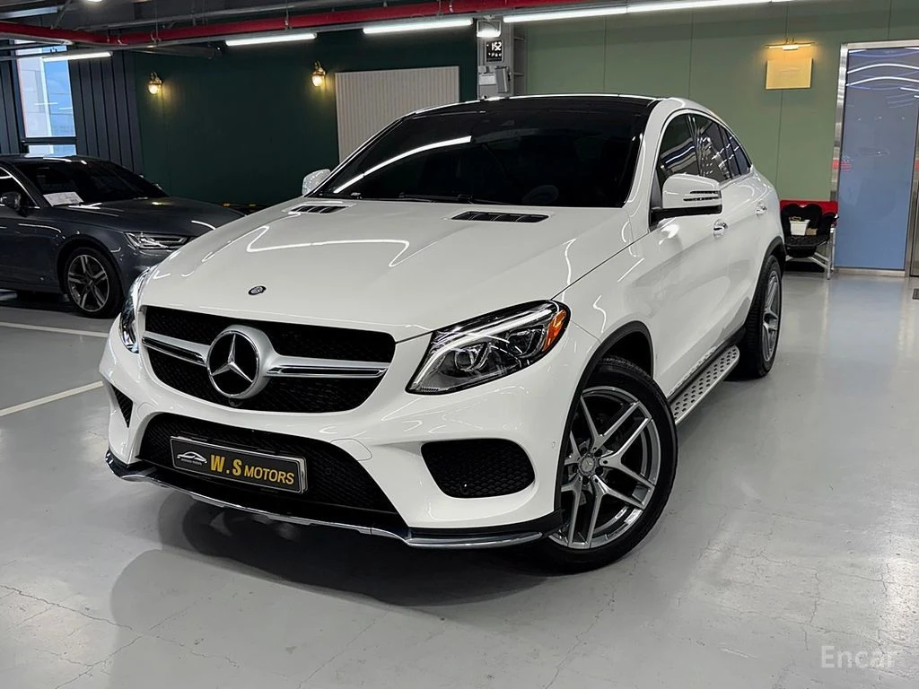 Mercedes-Benz GLE-Class W166