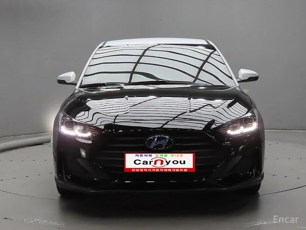 Hyundai Veloster