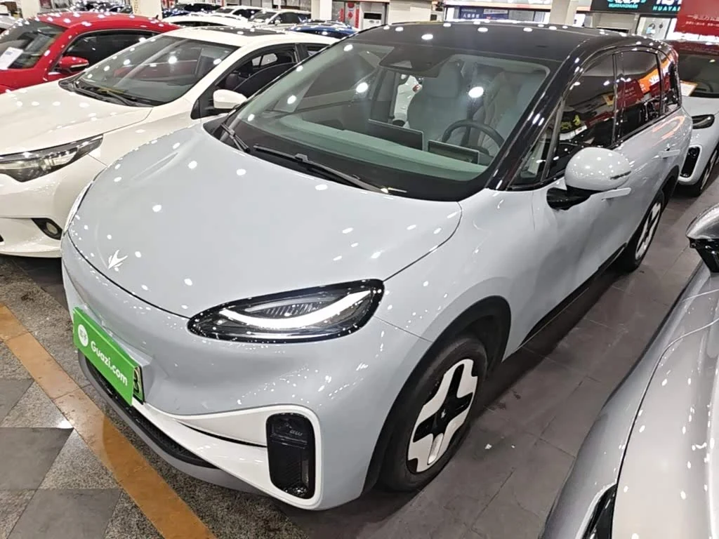 Автомобиль #1009317