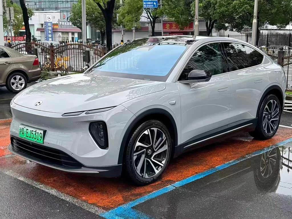 NIO EC6