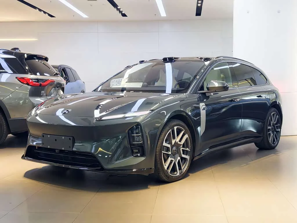 NIO ET5T