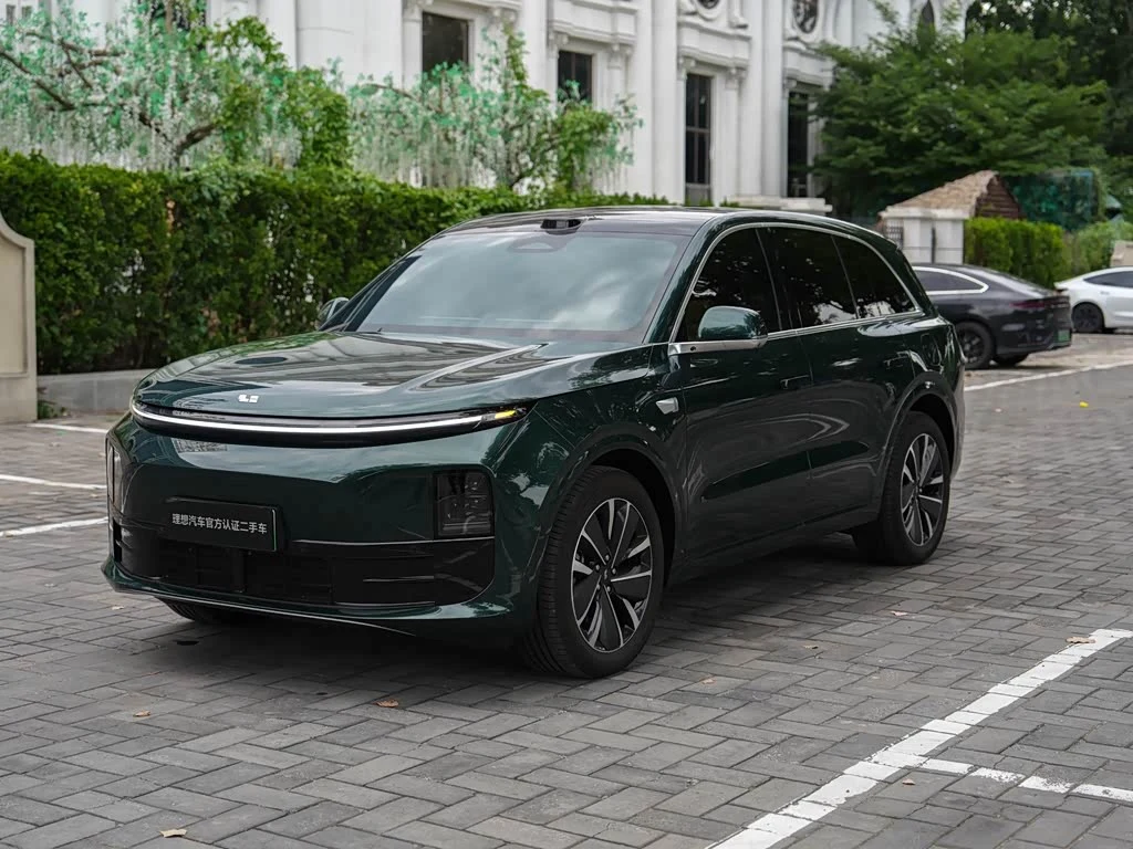 Li Auto L6