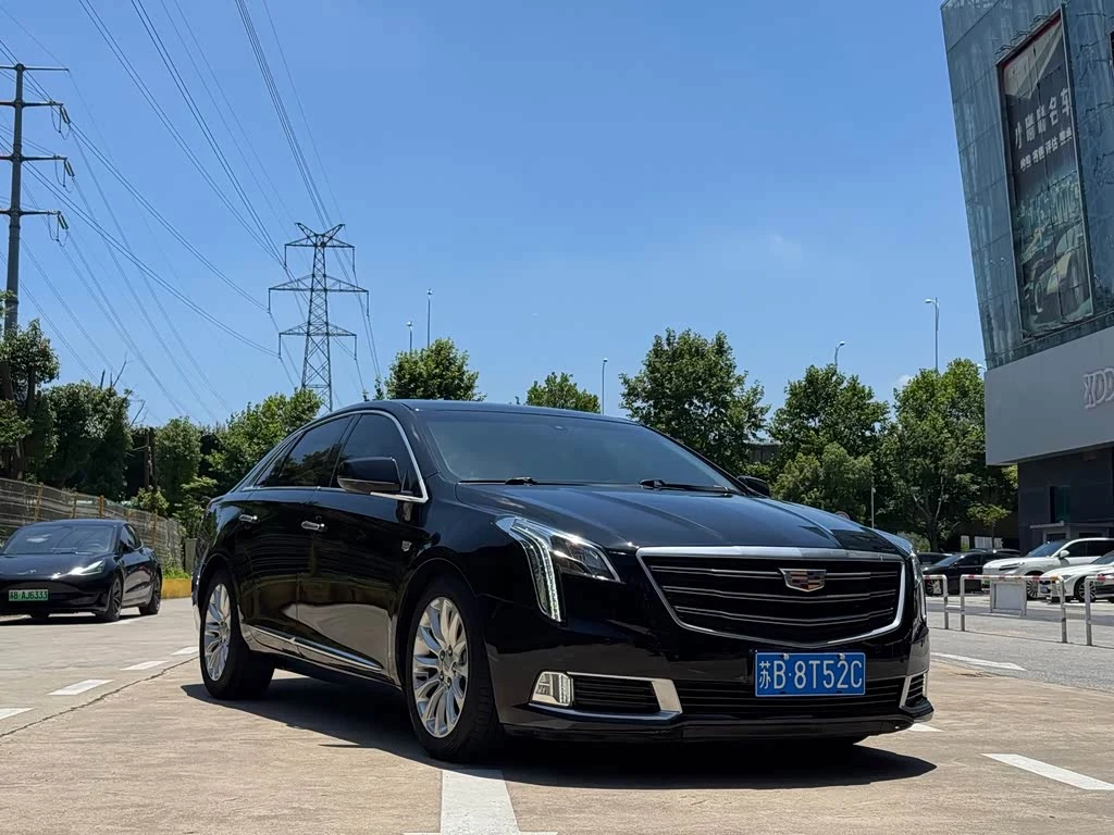 Cadillac XTS