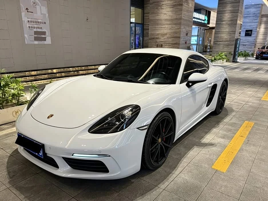 Porsche 718